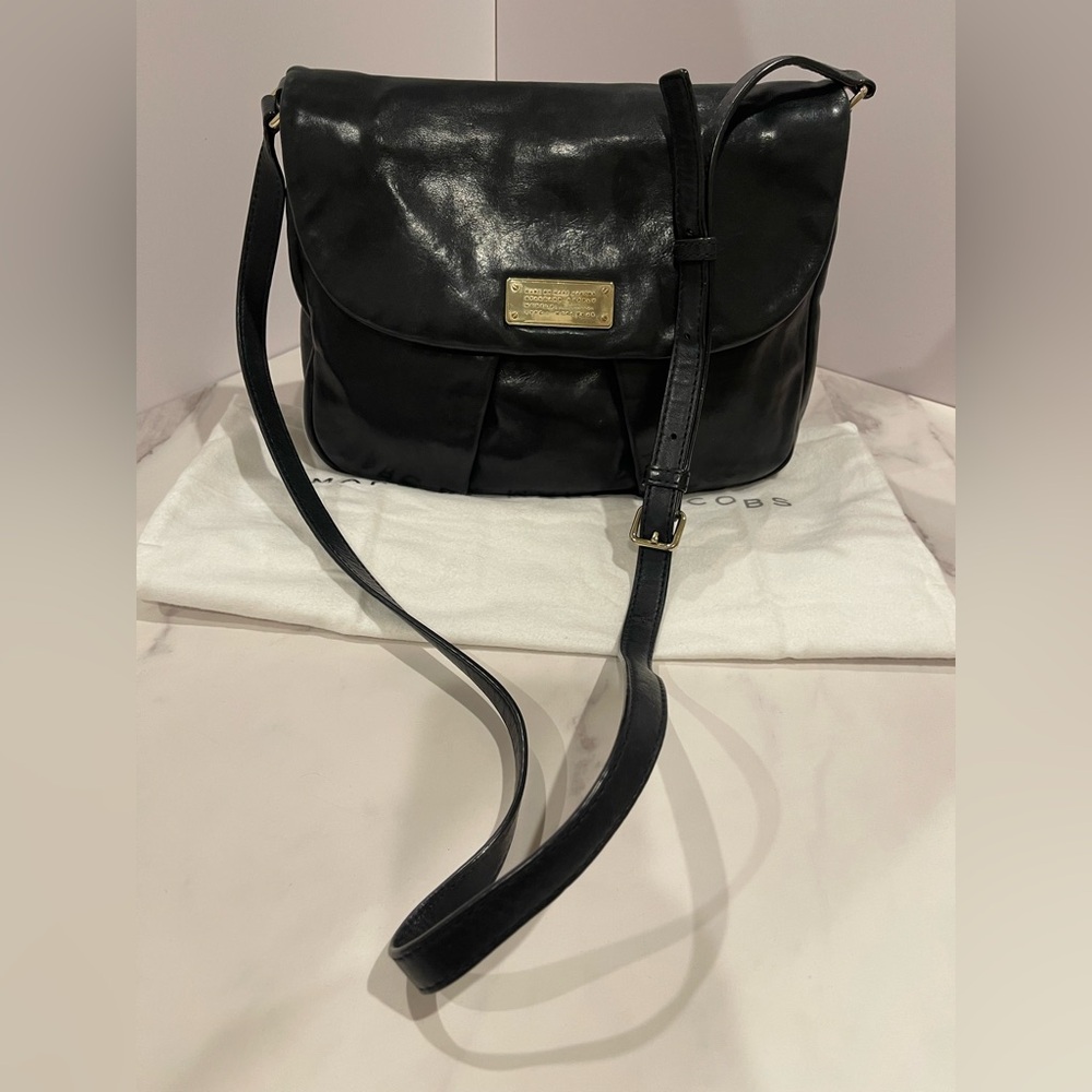 SOLD-Marc by Marc Jacobs Crossbody Black
Soft Leather Bag Flap Closure